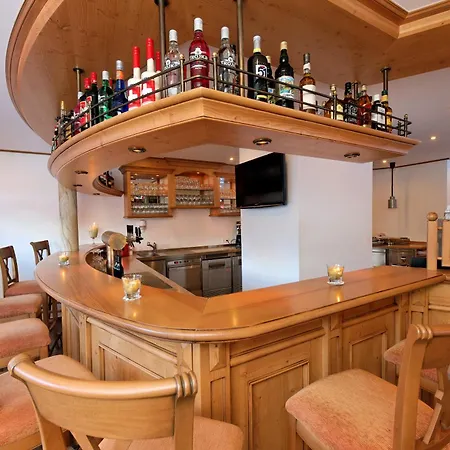 Family Hotel Desiree-3